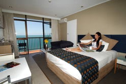 Aquarius On The Beach - Accommodation in Brisbane 0