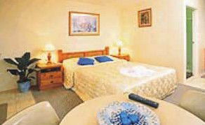 Cooks Endeavour Motor Inn - Accommodation in Brisbane 0