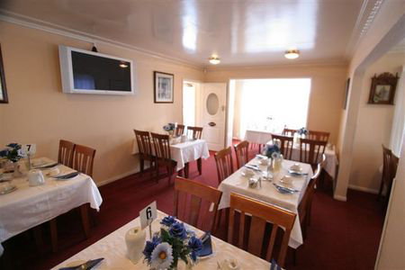 Blue & White Lodge - Accommodation in Brisbane 0