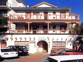 Glenelg SA Accommodation in Brisbane