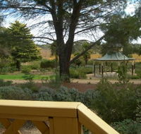 Lyndoch Hill Retreat - Accommodation in Brisbane