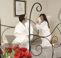 Wine  Roses Bed  Breakfast - Accommodation in Brisbane