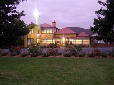 New Norfolk TAS Accommodation in Brisbane
