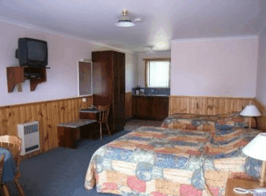Kentish Hills Retreat - thumb 1