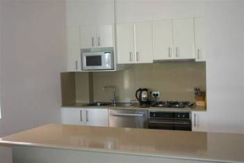 Tuppy's On Pacific - Accommodation in Brisbane 1