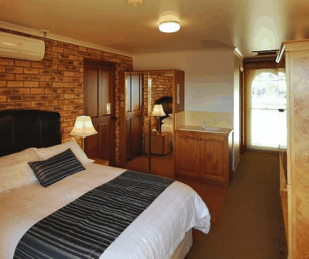 Stanley Village - Accommodation in Brisbane 1