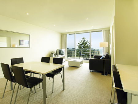 Oaks Liberty Towers - Accommodation in Brisbane 4