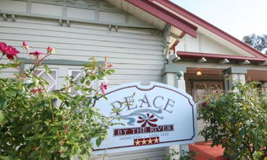 Peace By The River Homestay - Accommodation in Brisbane 0