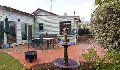Peace By The River Homestay - Accommodation in Brisbane 2