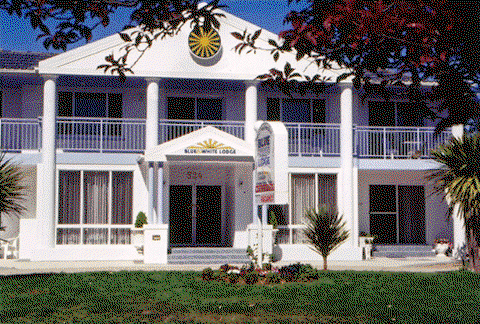 Blue & White Lodge - Accommodation in Brisbane 2