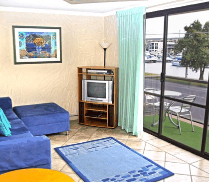 Bayswaterfront Apartments - thumb 0