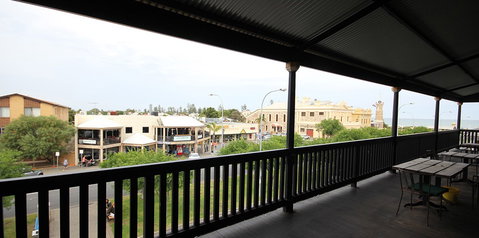 Fed On Semaphore - Accommodation in Brisbane 5