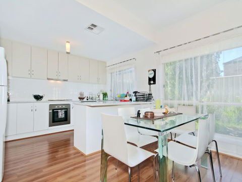 Century 21 SouthCoast: The Residence - Accommodation in Brisbane 1