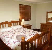 Four Elements Farmstay - Accommodation in Brisbane