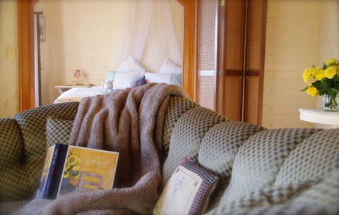 Pear Tree Hollow - Accommodation in Brisbane 2