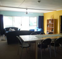 Sea-Esther - Accommodation in Brisbane