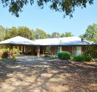 Abelia House - Accommodation in Brisbane