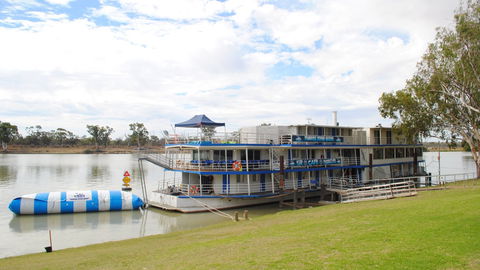Murray River Queen Backpackers - Accommodation in Brisbane 0