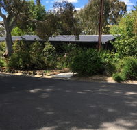 Hilltop Too - Accommodation in Brisbane