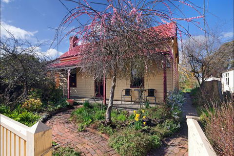 Ripon Cottage - Accommodation in Brisbane 0