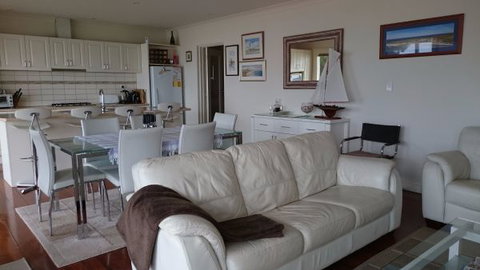 St Helens Beachfront - Accommodation in Brisbane 1