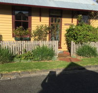 Twomey's Cottage - Accommodation in Brisbane