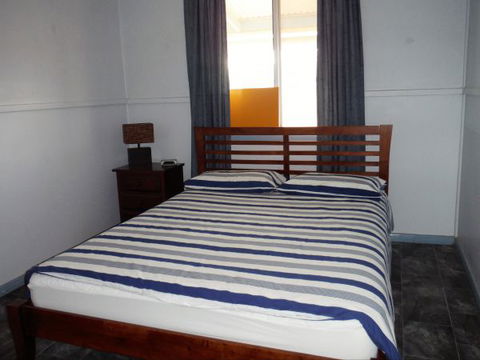 Wallaroo Waves - Accommodation in Brisbane 3