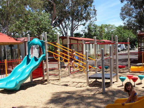 Barwon River Holiday Park - Accommodation in Brisbane 2
