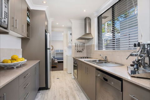 Banjo's On Paterson - Accommodation in Brisbane 3