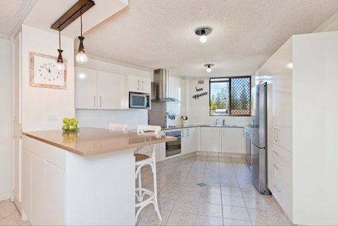 Beauty At The Beach - Accommodation in Brisbane 3