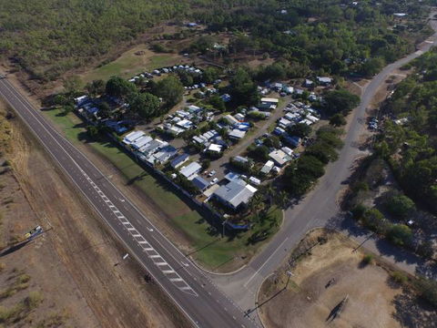 Bush Oasis Caravan Park - Accommodation in Brisbane 5