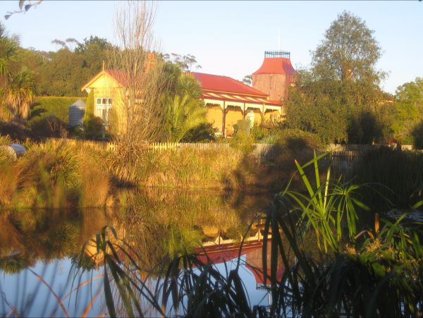 Spring Hill VIC Accommodation in Brisbane