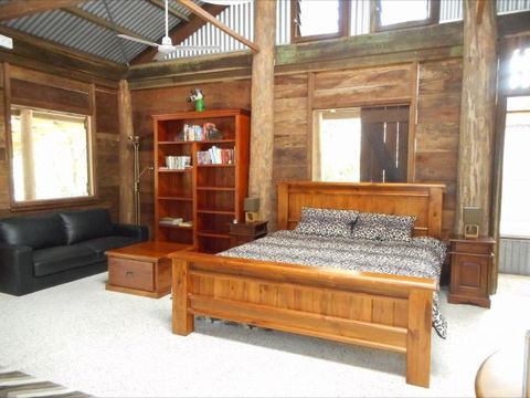 Byfield Cabins On Waterpark Creek - Accommodation in Brisbane 1