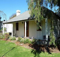 Cameron's Cottage - Accommodation in Brisbane