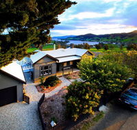Frenchman's River - The Helmsman's House - Accommodation in Brisbane