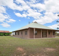 Grasmere Estate Homestead - Accommodation in Brisbane