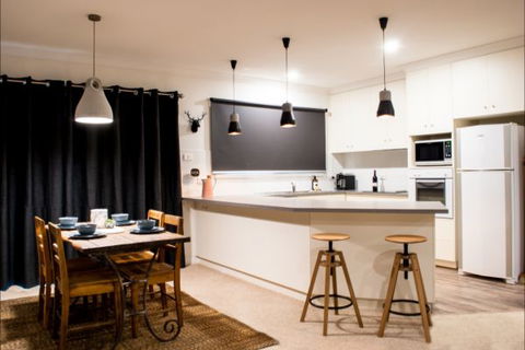 House On Higgs Lane - Accommodation in Brisbane 1