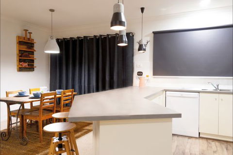 House On Higgs Lane - Accommodation in Brisbane 5