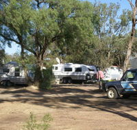 Inglewood Motel and Caravan Park - Accommodation in Brisbane