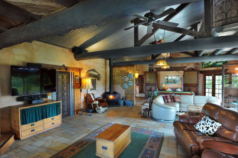 Indigal Hacienda Grande - Accommodation in Brisbane 8