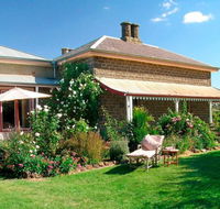 Lochinver Farm Homestead and Cottages - Accommodation in Brisbane