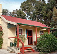 Trinity Cottage - Accommodation in Brisbane