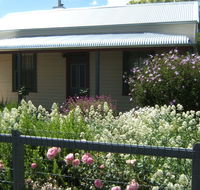 Willowbrook Cottages BB's - Accommodation in Brisbane