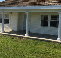 Smith Street Cottage - Accommodation in Brisbane