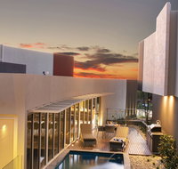 The Frames - Luxury Riverland Accommodation - Accommodation in Brisbane