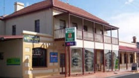 Victoria Hotel - Accommodation in Brisbane 4