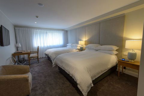 Miramare Gardens Boutique Accommodation - Accommodation in Brisbane 3