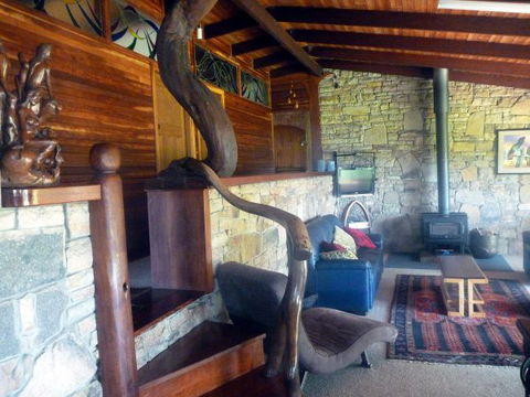 Ridgetop Hideaway - Accommodation in Brisbane 4