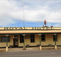 Royal Hotel Snake Valley - Accommodation in Brisbane