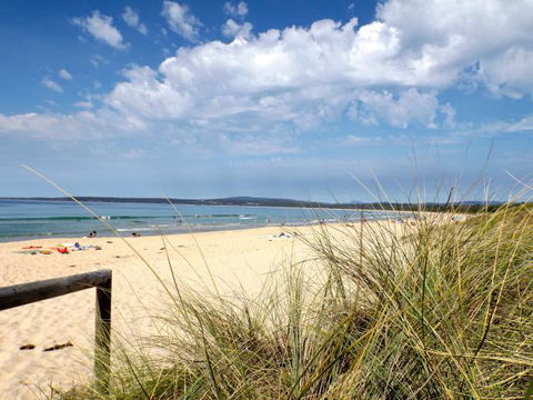 Surfside Holiday Apartments - Accommodation in Brisbane 5